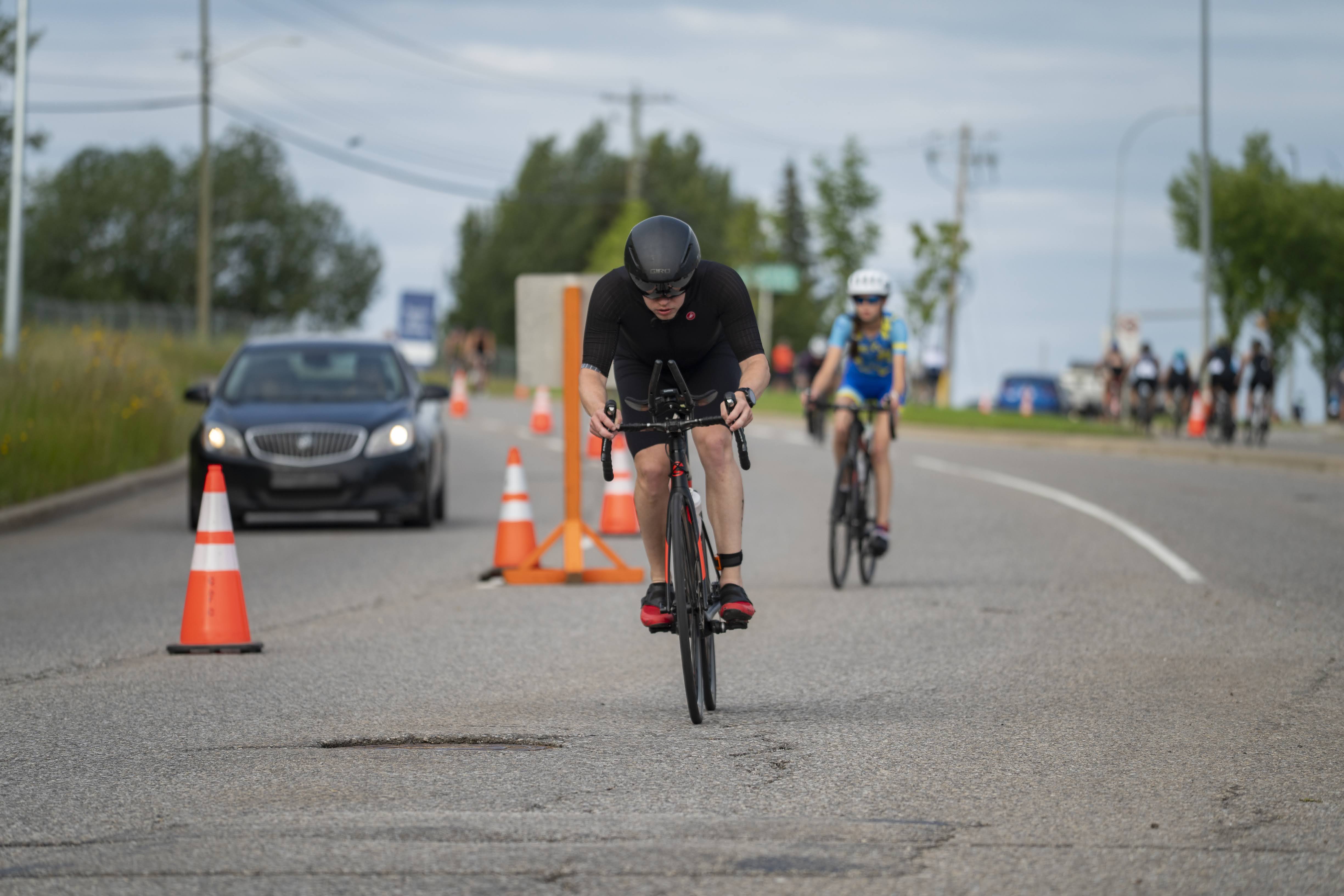 Aerodynamic cycling position training